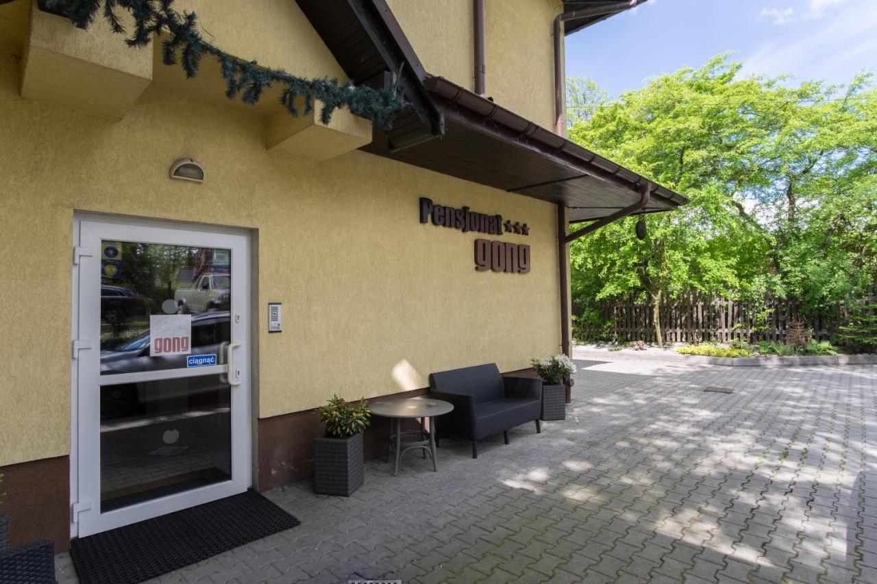 Guest house Gong *